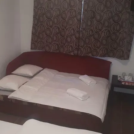 - Sukromie V Meste Apartment